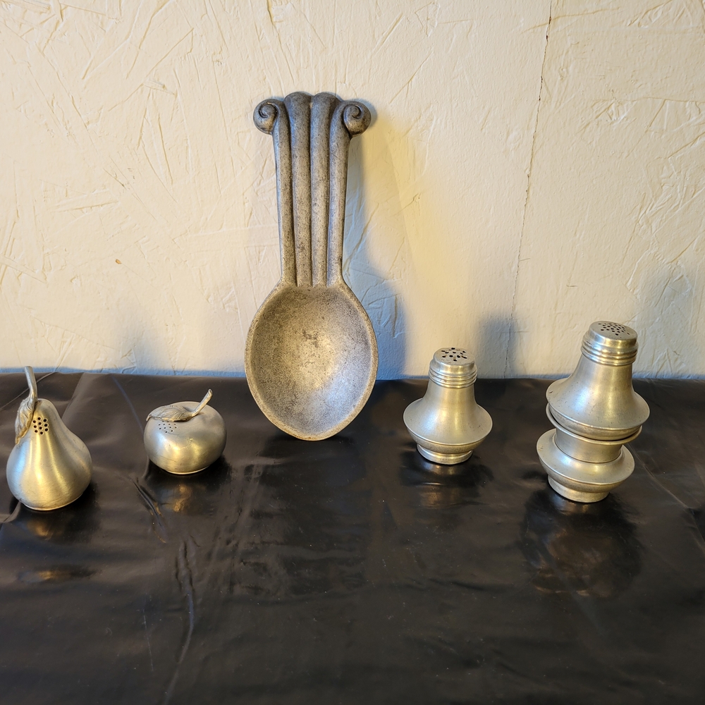 Silver Metal Salt & Pepper Shaker Set - Fruit & Traditional Shape